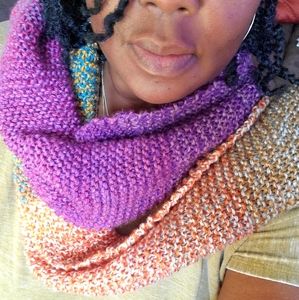 Mandala Knit Scarf by Carla #knitbycarla